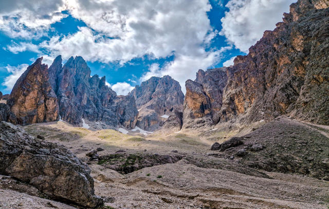 Dolomiti - Sassolungo, Passo Sella, Armentara